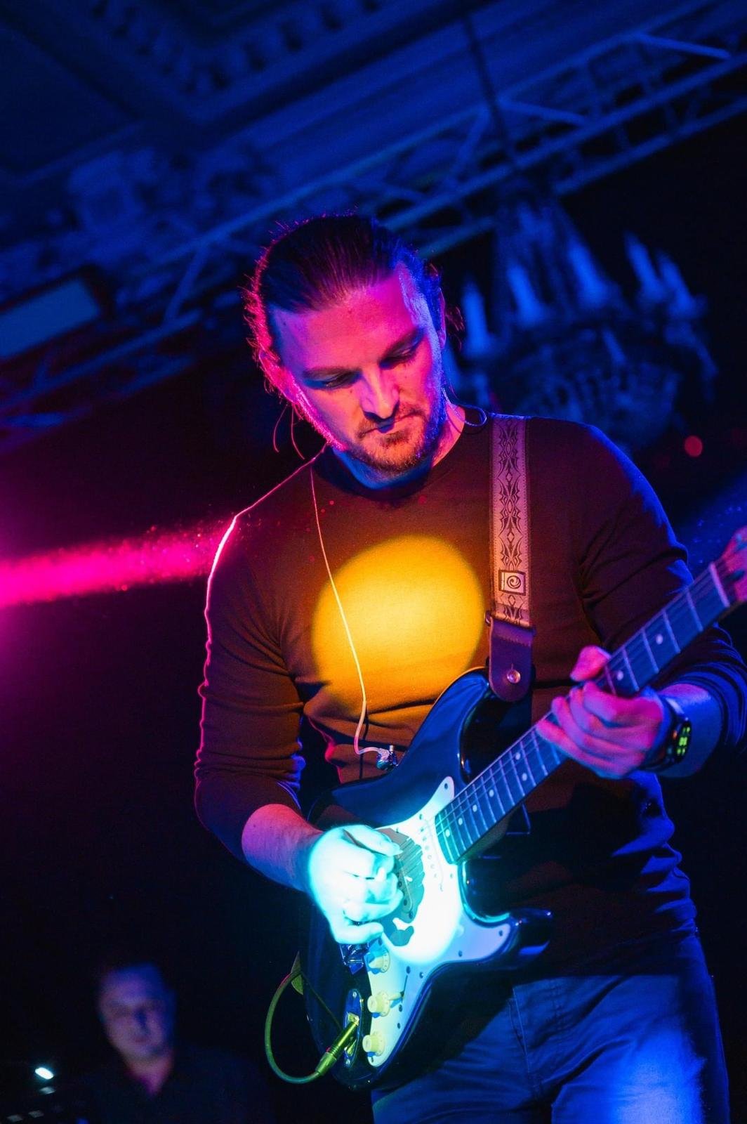 Florin Serban playing live on stage